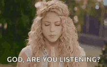 shakira-praying.gif